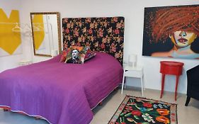 Mi Casa Tu Casa - Dead Sea